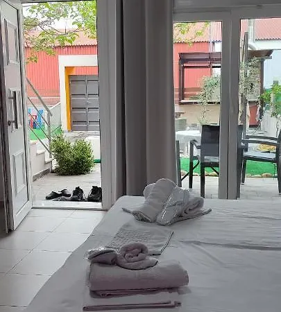 Ilida Apartments Néa Péramos Extérieur photo